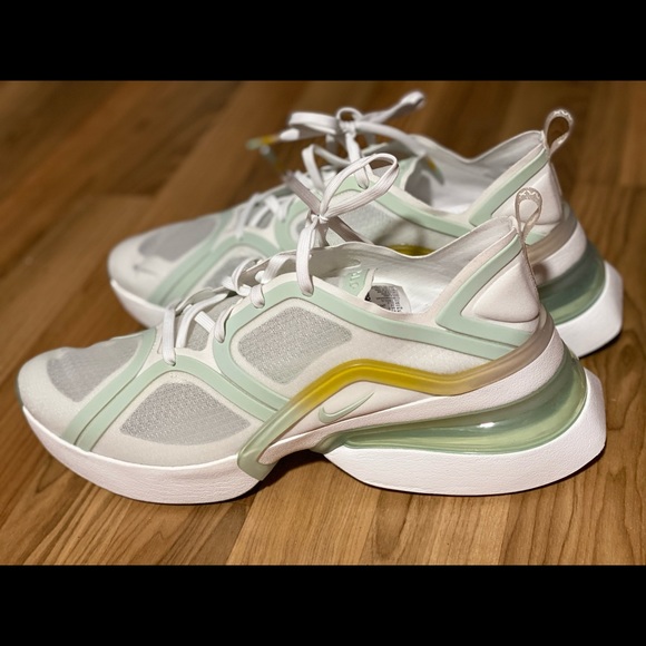 Nike Air Max 270 XX Unisex M (10.5), W (12) NEW main image 7